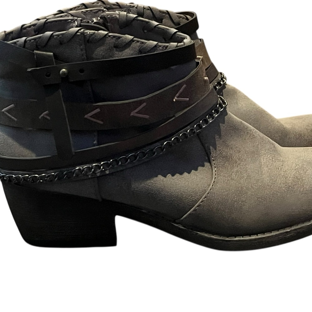 Gray Ankle Boots - Picture 12 of 12